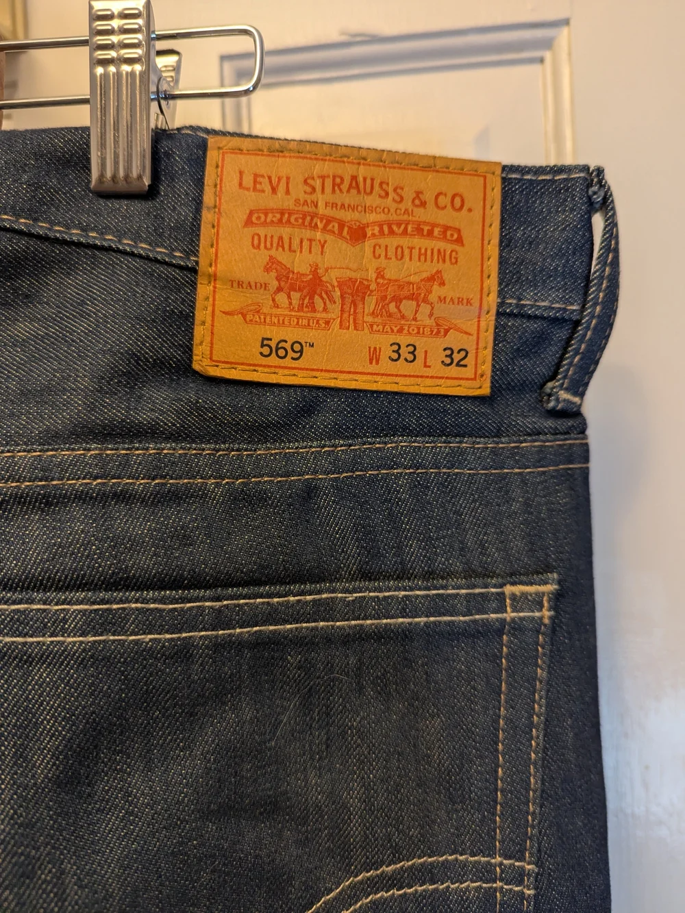 Levi's 569 NWOT Indigo Straight-Leg Jeans
